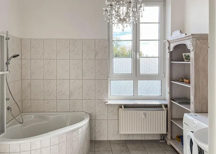 Cozy Apartment In Hohen Wieschendorf