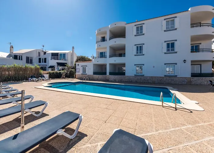 Apartamentos Sol Ponent