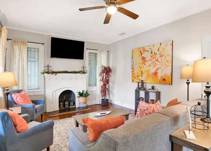 Charming Midtown Apt - Hannon Hideaway Unit C