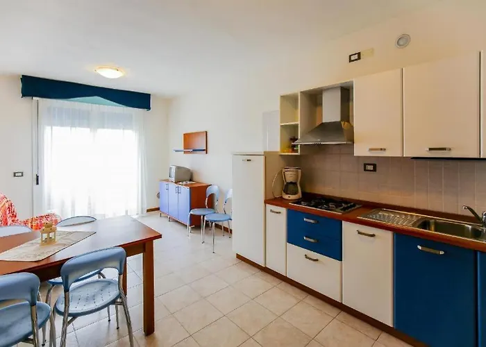 Residence Tamerici Bilocale Fronte Piscina - Agenzia Cocal