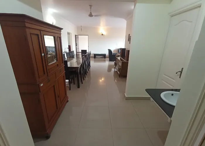 Brookkefield Corporate Homes At Sterling Brookside Rooms In 3Bhk Apt