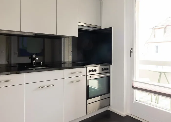 Ema House Serviced Apartments Aussersihl