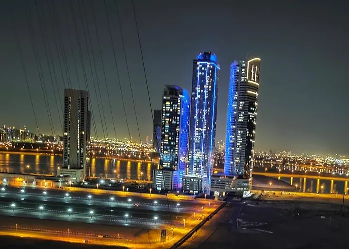 Cityscape Retreat Apartment