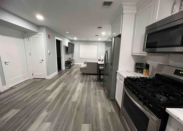 The Lovely Suite - 1Br Close To Nyc
