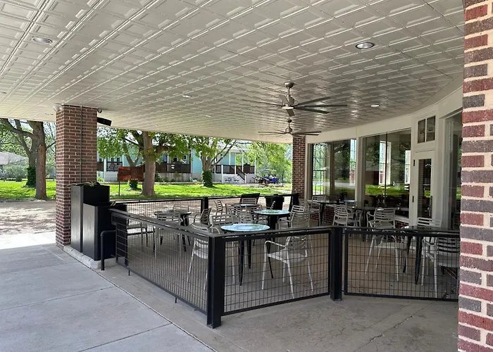 Western 1924 Luxury Lofts