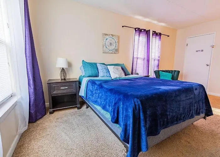 2-Bed, 2-Bath Apartment Living Experience
