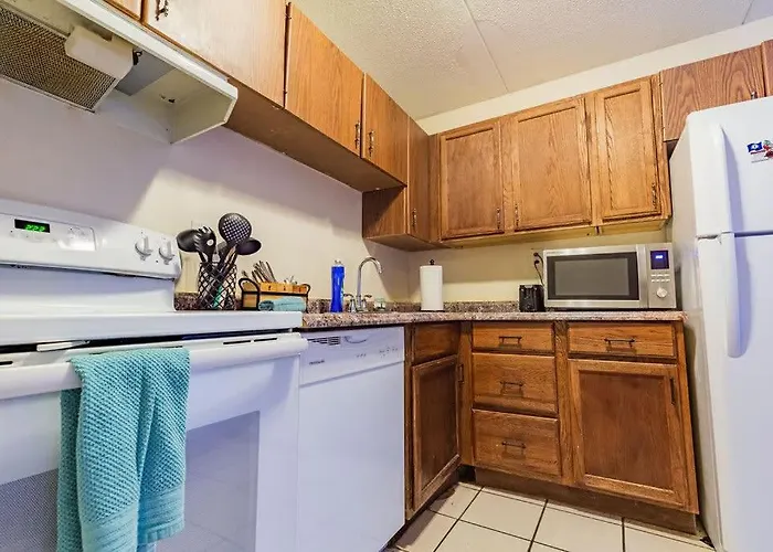 2-Bed, 2-Bath Apartment Living Experience
