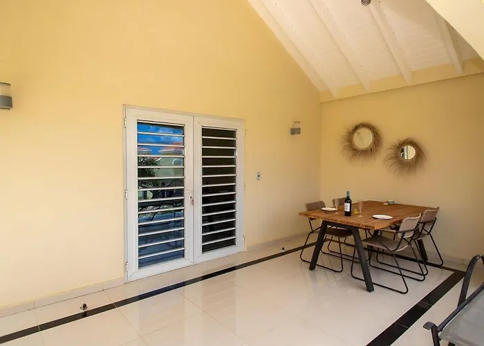 Caracara I4 Relax & Dive Resort Bonaire Village