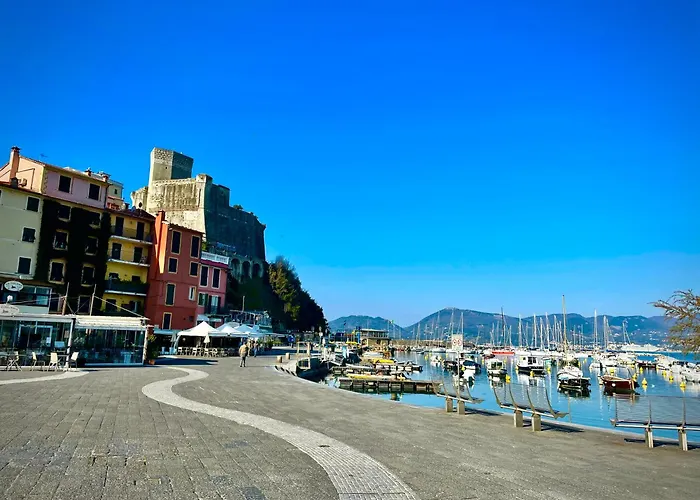 L'Approdo Dei Poeti / The Poets' Haven