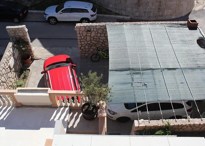 Terrace Apartment Beba - Pag