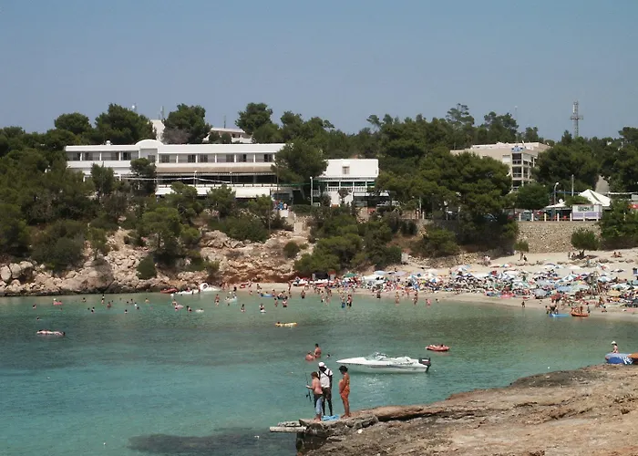 Apartamentos Portinatx Sea View