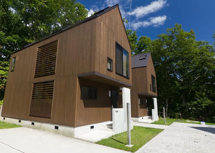 Gakuto Villas