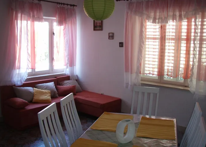 Barko Apartment And Rooms
