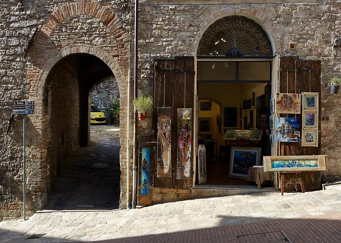 Il Cortile Di San Rufino