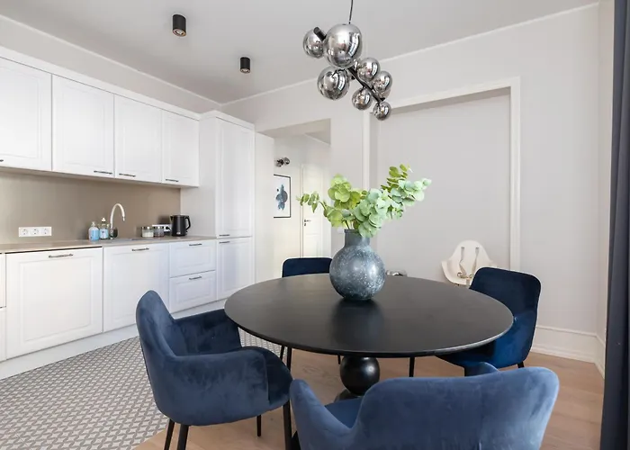 Hilltop Apartments - City Centre