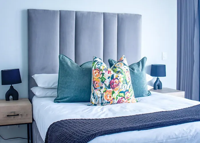 Executive Apartment At Ellipse Waterfall