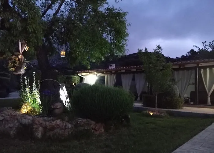 ENTRESIERRAS Apartamentos Rurales Con Chimenea