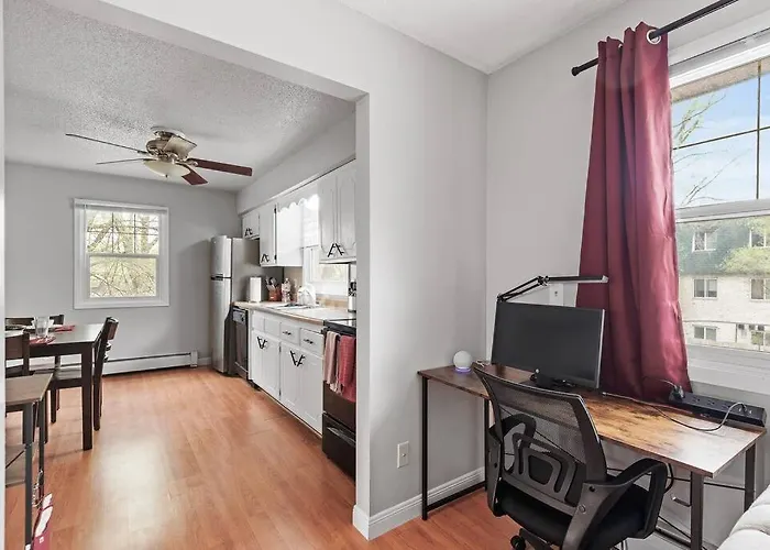 Tranquil 2Br Apt Mpls - 8075 Apt 3
