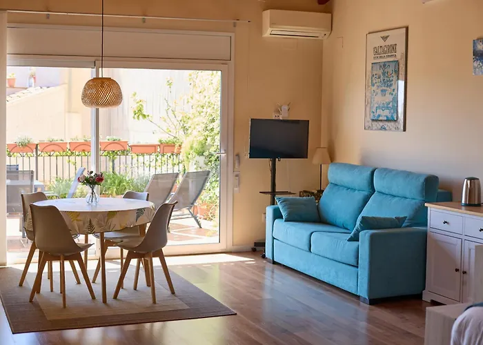 Apartamento con terraza Blanes playa, Costa Brava