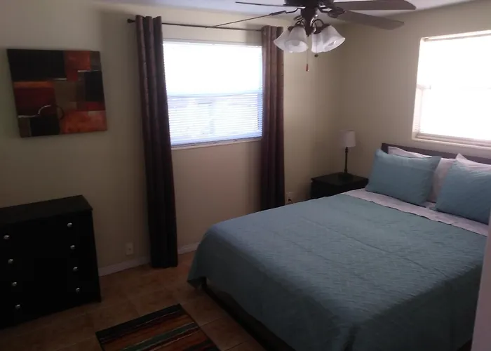 Quiet House For Vacation And Business Adventurers