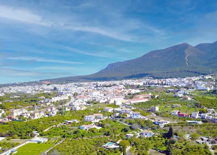 Casa Azahar Luxury Two Bedroom Top Floor Apartment