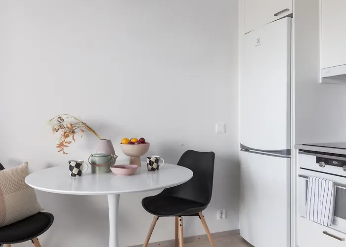 Modern Studio By Finnoo Metro