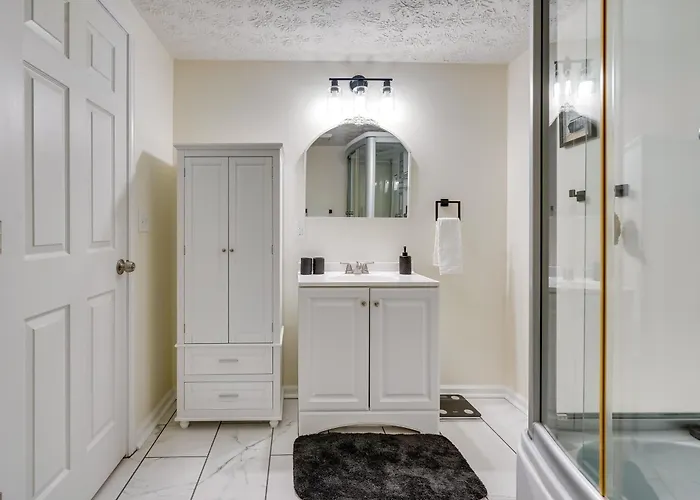 Pet-Friendly Zanesville Haven W/ Game Room!