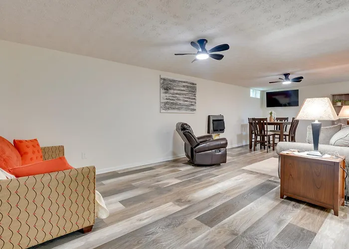 Pet-Friendly Zanesville Haven W/ Game Room!