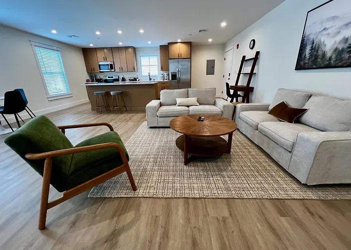 Montgomery Modern Luxury Stays