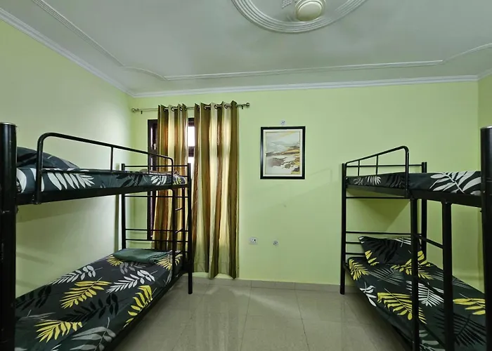 3 Bhk In Krishna Nagar Lucknow Lko 302R