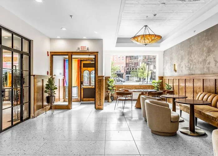 Historic Bldg, Coffee Shop, Fast Wi-Fi, Room # 207