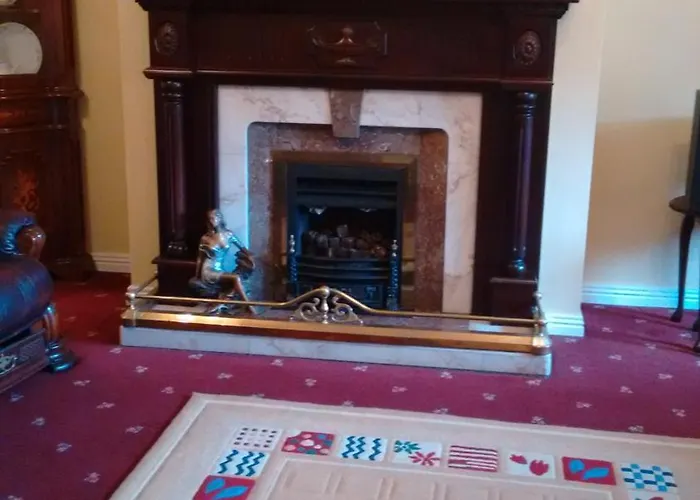 Villa: Corrib View Guesthouse H91Rr72