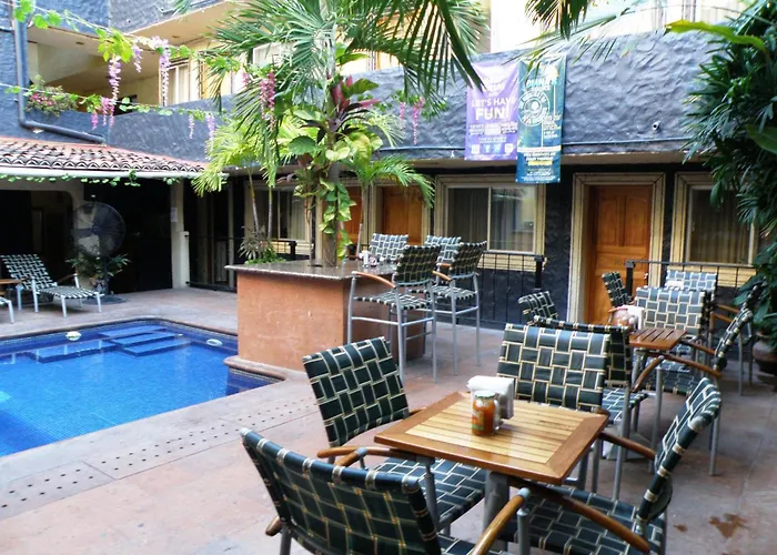 Hotel Mercurio - Caters To Gay Men