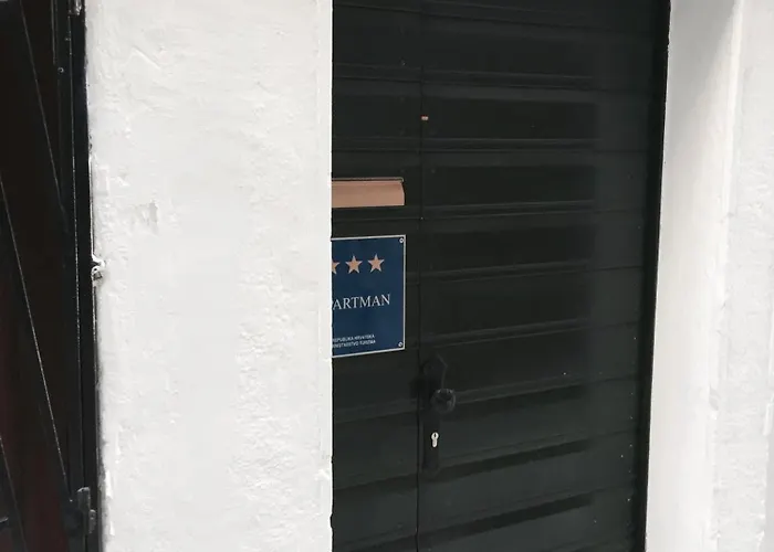 Jerry & Oli'S Apartments