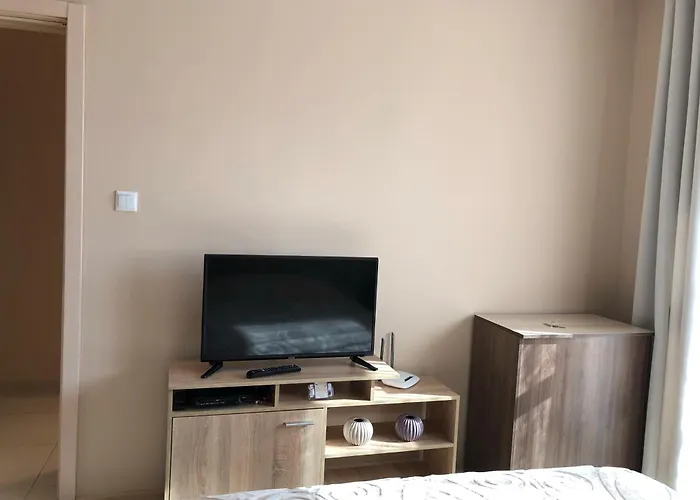 Central Point Apartments