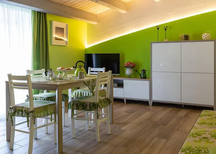 Il Sopracciglio Suites - Green Suite