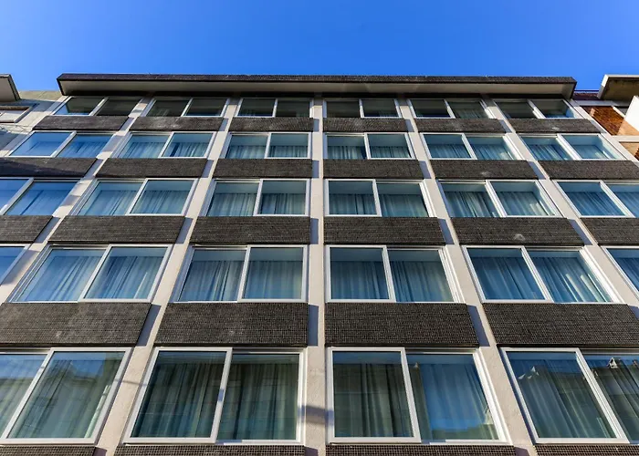  Oscar Concept Apartments