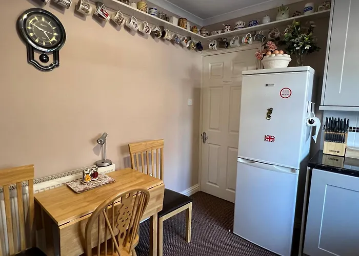 Private Apartment In Windsor