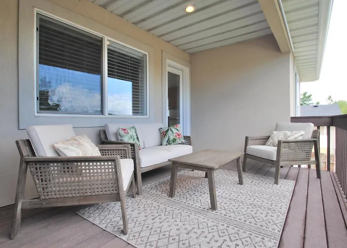 Quiet Comfortable Cliffside Estate Near Usu