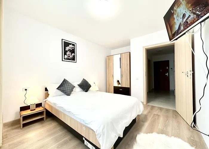 Urban Plaza Astra - Rise Private Apartments & Suites