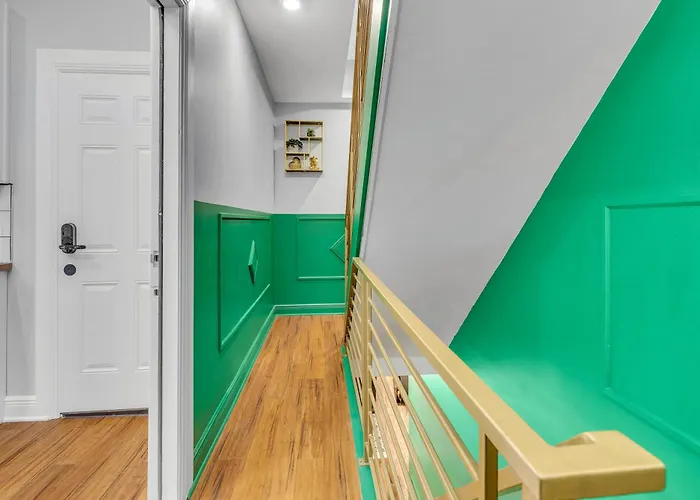 Fairmount Art Museum Center City Suites