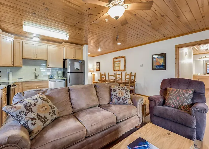 Bugle Pointe B20 By Estes Park Condos