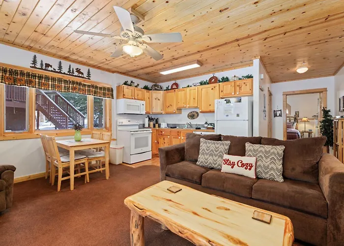 Bugle Pointe B18 By Estes Park Condos