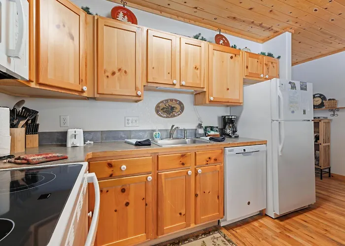 Bugle Pointe B18 By Estes Park Condos