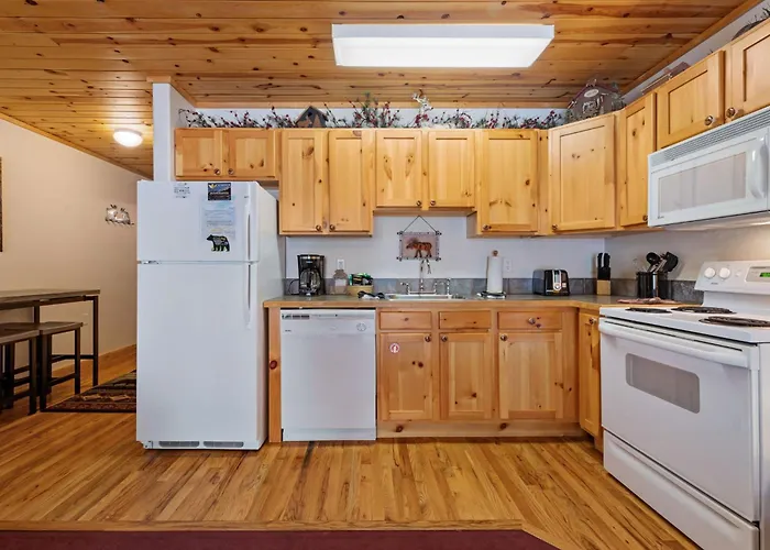 Bugle Pointe B10 By Estes Park Condos