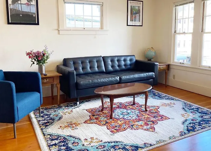 Historic Downtown Flat, #3