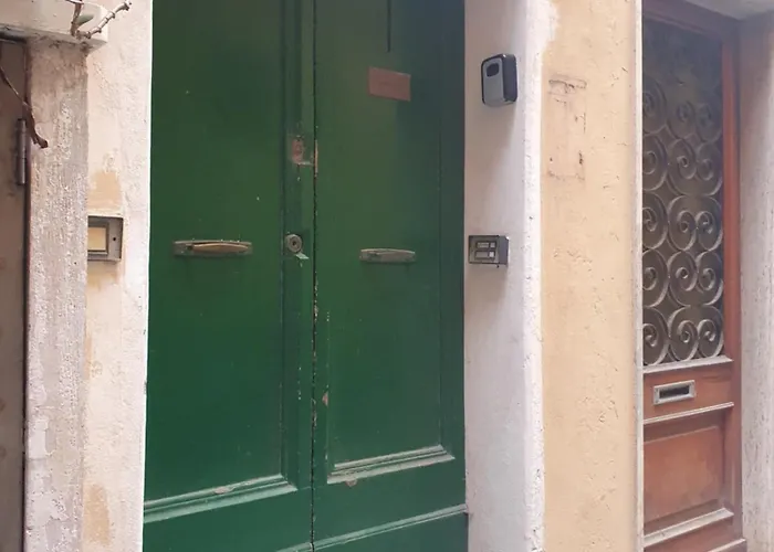 La Casa Di Mina