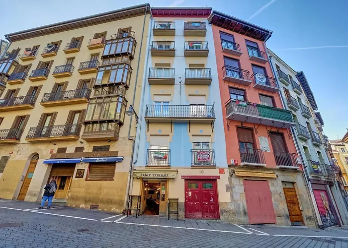 Mesón Pamplona by Clabao