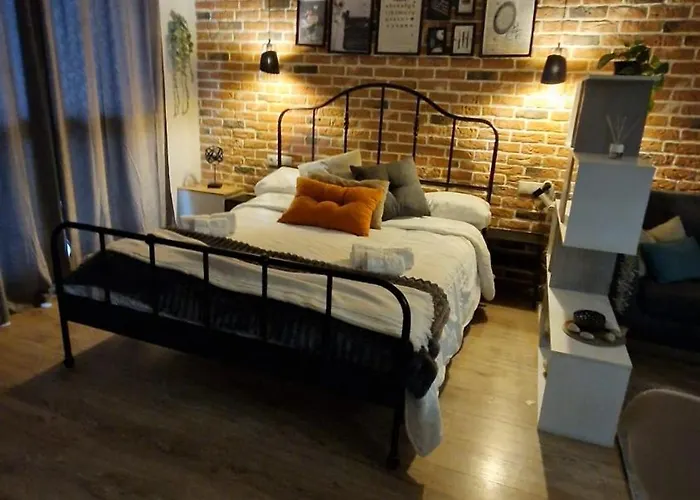 Luceros Best Studio
