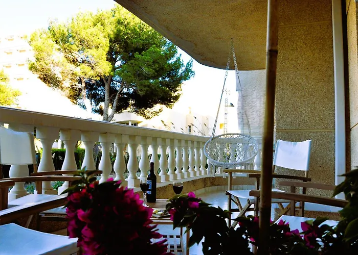 Armonía by The Sea